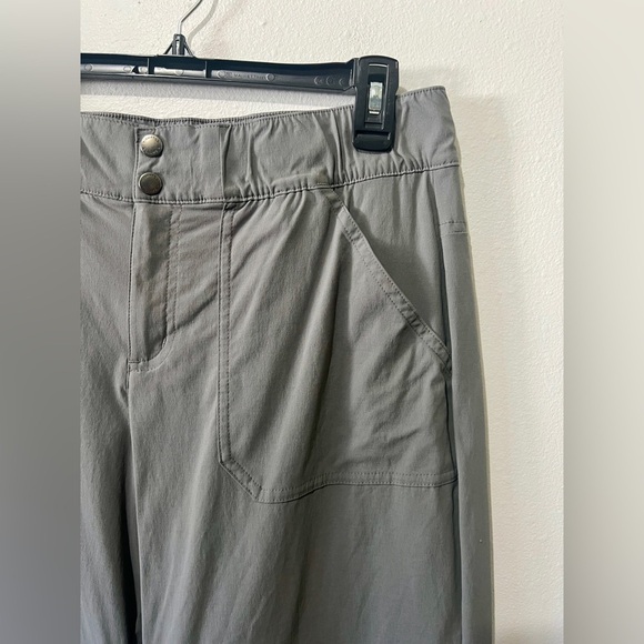 Columbia Convertible Zip-Off Hiking Pant + Short - Size Medium (30") - Picture 10 of 14